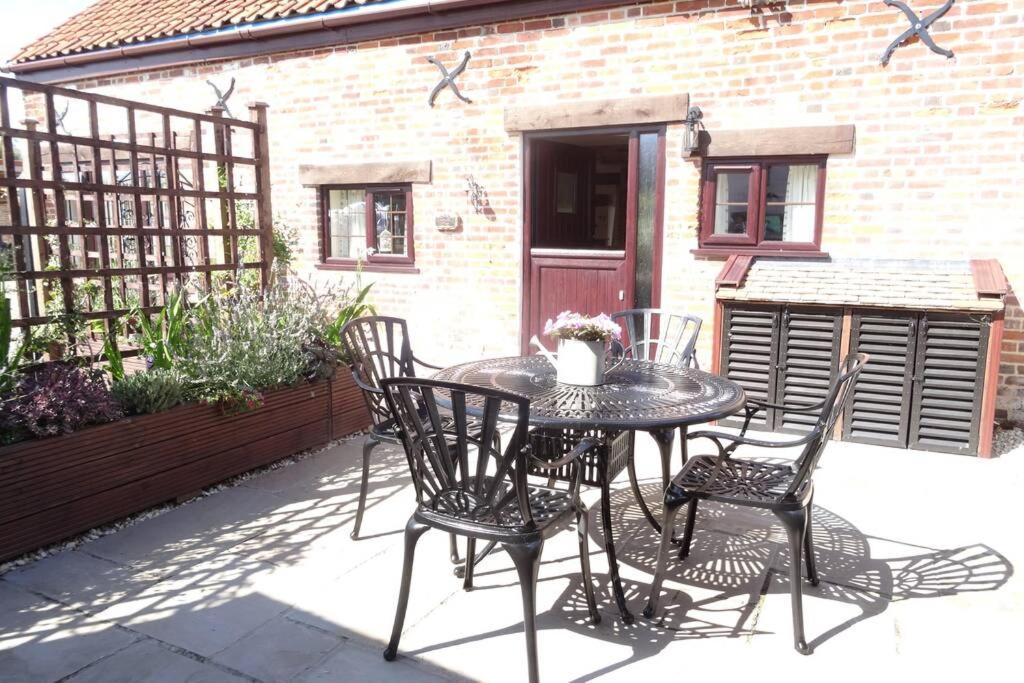 Lowlands Cottage Beccles Dış mekan fotoğraf